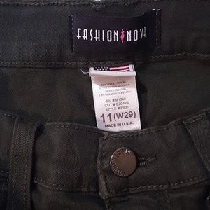 NWOT Fashion Nova Jeans